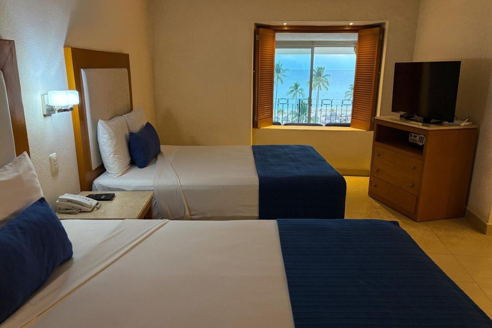 Ocean View & Direct Access! Holiday home