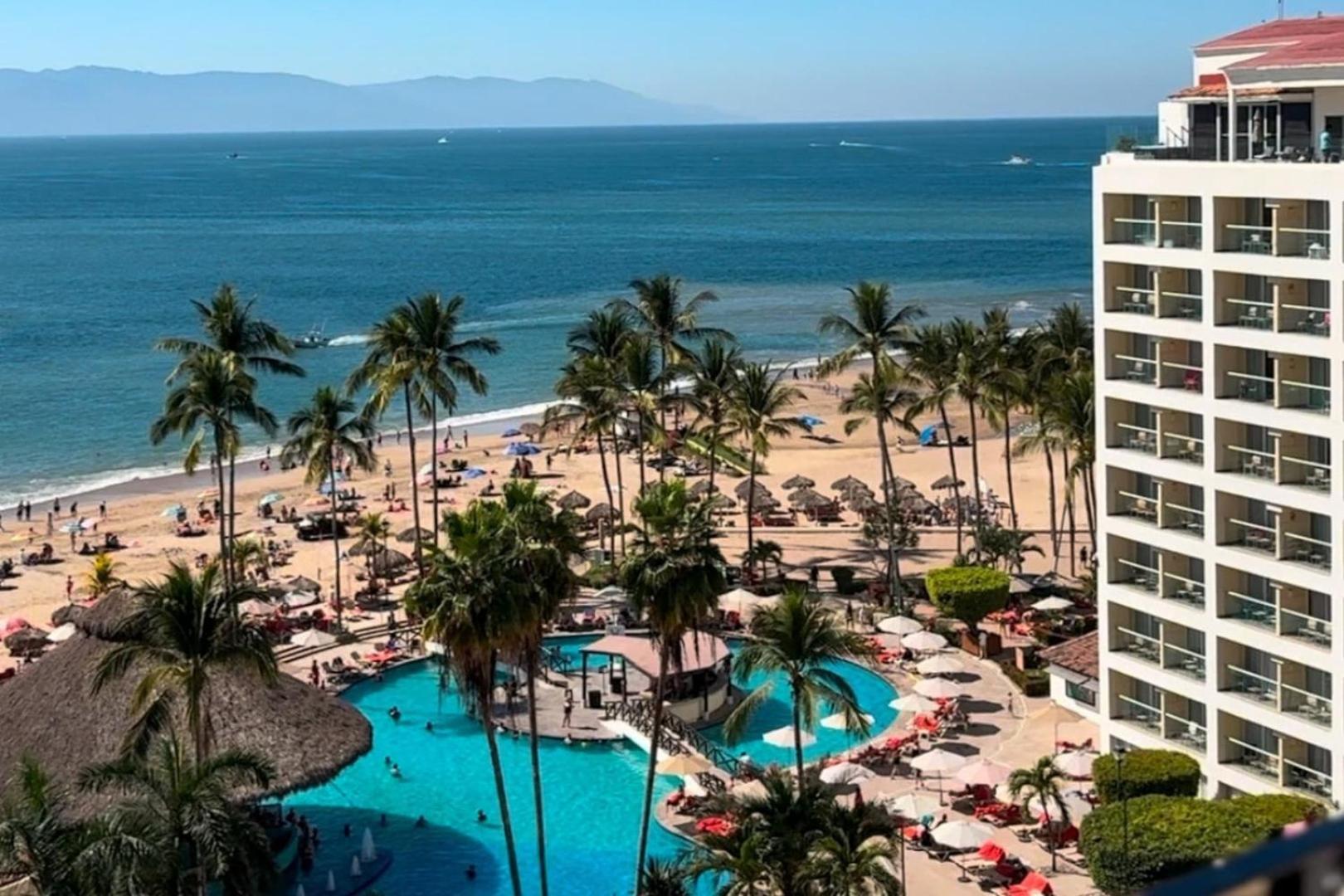 Ocean View & Direct Access!