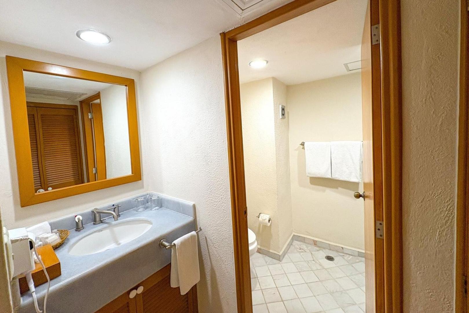 Ocean View & Direct Access! Holiday home